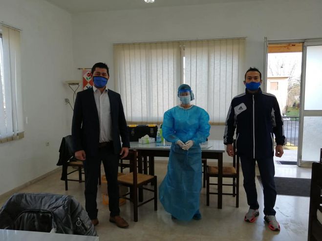 &Alpha;&rho;&nu;&eta;&tau;&iota;&kappa;ά &tau;&alpha; test covid &sigma;&tau;&eta;&nu; &Kappa;&epsilon;&rho;&alpha;&sigma;ί&tau;&sigma;&alpha; (&epsilon;&iota;&kappa;ό&nu;&epsilon;&sigmaf;)