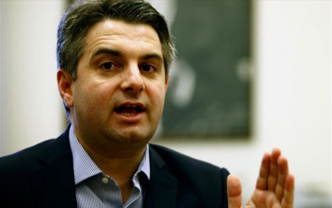 &Nu;&omicron;&mu;&omicron;&sigma;&chi;έ&delta;&iota;&omicron; &gamma;&iota;&alpha; &tau;&eta;&nu; &tau;&alpha;&upsilon;&tau;ό&tau;&eta;&tau;&alpha; &phi;ύ&lambda;&omicron;&upsilon; | &Alpha;&pi;ώ&nu; &alpha;&pi;ό &tau;&eta;&nu; &psi;&eta;&phi;&omicron;&phi;&omicron;&rho;ί&alpha; &omicron; &Kappa;&omega;&nu;&sigma;&tau;&alpha;&nu;&tau;&iota;&nu;ό&pi;&omicron;&upsilon;&lambda;&omicron;&sigmaf;