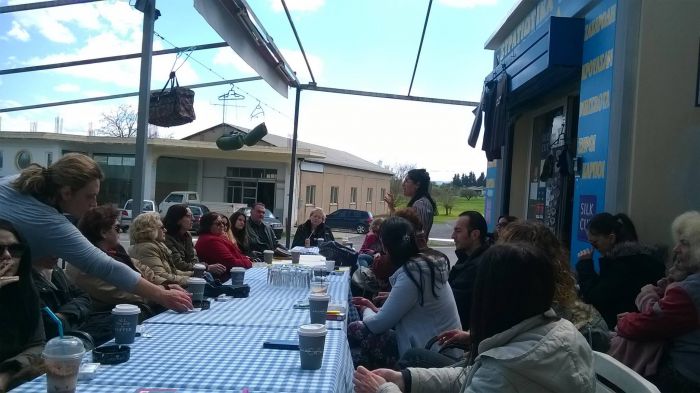 &Phi;&iota;&lambda;ό&zeta;&omega;&omicron;&iota;: &Pi;&rho;ώ&tau;&omicron;&sigmaf; &sigma;&tau;ό&chi;&omicron;&sigmaf; &eta; &delta;&eta;&mu;&iota;&omicron;&upsilon;&rho;&gamma;ί&alpha; &delta;&eta;&mu;&omicron;&tau;&iota;&kappa;&omicron;ύ &kappa;&tau;&eta;&nu;&iota;&alpha;&tau;&rho;&epsilon;ί&omicron;&upsilon; &sigma;&tau;&eta;&nu; &Tau;&rho;ί&pi;&omicron;&lambda;&eta;