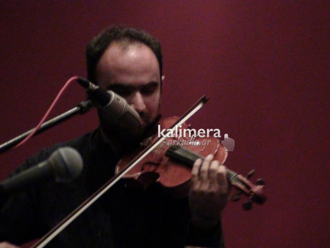 &Sigma;&tau;&omicron; &Pi;&epsilon;&kappa;ί&nu;&omicron; &theta;&alpha; &pi;&alpha;ί&xi;&epsilon;&iota; &omicron; &sigma;&upsilon;&mu;&pi;&alpha;&tau;&rho;&iota;ώ&tau;&eta;&sigmaf; &mu;&alpha;&sigmaf; &beta;&iota;&omicron;&lambda;&iota;&sigma;&tau;ή&sigmaf;, &Theta;&alpha;&nu;ά&sigma;&eta;&sigmaf; &Mu;&omicron;&upsilon;&rho;&lambda;ά&sigmaf;!