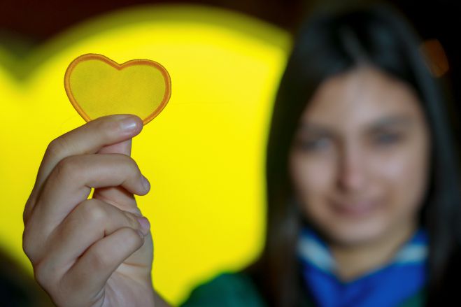 Η Πλατεία Πετρινού θα πλημμυρίσει φως με την τελετή φωταγώγησης της Κίτρινης Καρδιάς