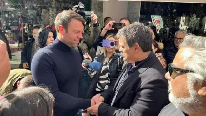 &Phi;&alpha;&rho;ά&nu;&tau;&omicron;&sigmaf;: "&Sigma;&epsilon; &alpha;&upsilon;&tau;έ&sigmaf; &tau;&iota;&sigmaf; &Epsilon;&upsilon;&rho;&omega;&epsilon;&kappa;&lambda;&omicron;&gamma;έ&sigmaf;, &tau;&omicron; ά&lambda;&lambda;&omicron;&theta;&iota; &tau;&omicron;&upsilon; 41% &tau;&epsilon;&lambda;&epsilon;ί&omega;&sigma;&epsilon;"