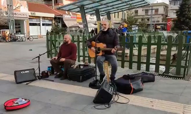 "&Kappa;&alpha;&lambda;&lambda;&iota;&tau;έ&chi;&nu;&epsilon;&sigmaf; &tau;&omicron;&upsilon; &delta;&rho;ό&mu;&omicron;&upsilon;" &sigma;&tau;&eta;&nu; &Tau;&rho;ί&pi;&omicron;&lambda;&eta;! (vd)