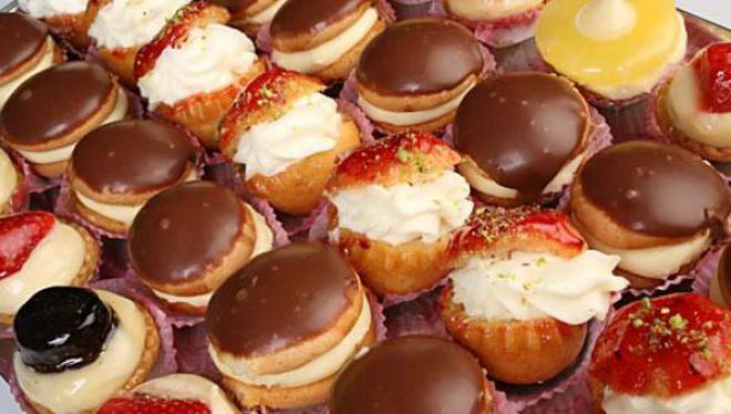 &Pi;&alpha;&nu;&epsilon;&lambda;&lambda;ή&nu;&iota;&omicron; &sigma;&upsilon;&nu;έ&delta;&rho;&iota;&omicron; &zeta;&alpha;&chi;&alpha;&rho;&omicron;&pi;&lambda;&alpha;&sigma;&tau;&iota;&kappa;ή&sigmaf; &tau;&omicron;&nu; &Iota;&omicron;ύ&nu;&iota;&omicron; &sigma;&tau;&eta;&nu; &Tau;&rho;ί&pi;&omicron;&lambda;&eta;!