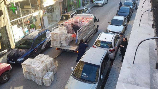 2.500 &kappa;&iota;&lambda;ά &mu;&alpha;&nu;&tau;&alpha;&rho;ί&nu;&iota;&alpha; &gamma;&iota;&alpha; &tau;&omicron; "&Kappa;&alpha;&lambda;ά&theta;&iota; &tau;&omicron;&upsilon; &Pi;&tau;&omega;&chi;&omicron;ύ &Alpha;&delta;&epsilon;&lambda;&phi;&omicron;ύ"