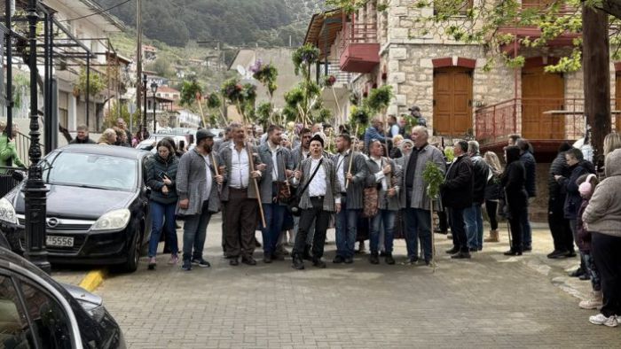 &Tau;&omicron; έ&theta;&iota;&mu;&omicron; &tau;&omicron;&upsilon; Ά&eta; &Gamma;&iota;ώ&rho;&gamma;&eta; &sigma;&tau;&eta; &Nu;&epsilon;&sigma;&tau;ά&nu;&eta; &Alpha;&rho;&kappa;&alpha;&delta;ί&alpha;&sigmaf; (&epsilon;&iota;&kappa;ό&nu;&epsilon;&sigmaf; - &beta;ί&nu;&tau;&epsilon;&omicron;)