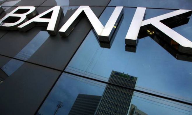 Τράπεζες: Πόσα καταστήματα κλείνουν, πόσοι υπάλληλοι θα φύγουν