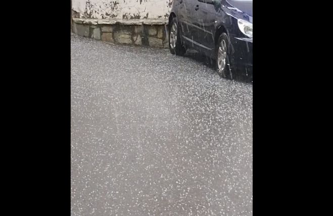 Γορτυνία | Ισχυρή χαλαζόπτωση στα Λαγκάδια (vd)