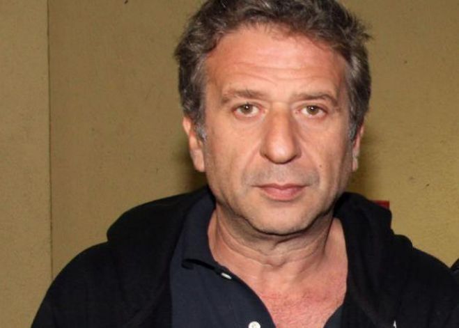 Έμφραγμα πάνω στη σκηνή έπαθε ο ηθοποιός Κώστας Κόκλας...