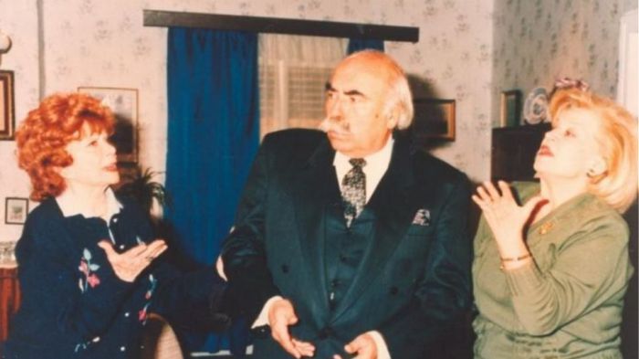 Πέθανε ο ηθοποιός Νίκος Κούρος, ο αγαπητός «φαρμακοποιός» της σειράς «Ρετιρέ»