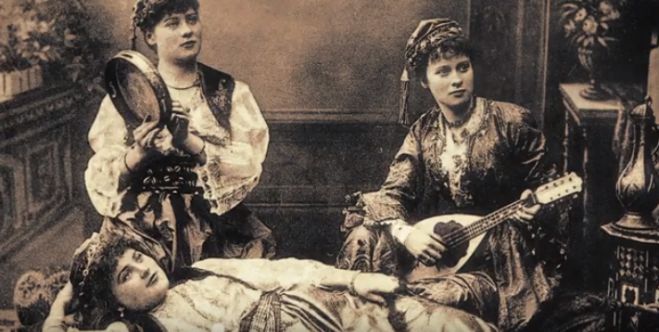 Ιστορικό ντοκιμαντέρ του Αρκάδα Αλέξανδρο Παπαηλίου στο Φεστιβάλ Θεσσαλονίκης! (vd)