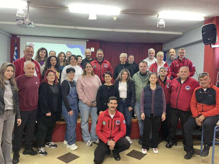 &Sigma;&chi;&omicron;&lambda;ή &alpha;&upsilon;&tau;&omicron;&pi;&rho;&omicron;&sigma;&tau;&alpha;&sigma;ί&alpha;&sigmaf; &alpha;&pi;ό &tau;&eta;&nu; &Epsilon;&lambda;&lambda;&eta;&nu;&iota;&kappa;ή &Omicron;&mu;ά&delta;&alpha; &Delta;&iota;ά&sigma;&omega;&sigma;&eta;&sigmaf; &Alpha;&rho;&kappa;&alpha;&delta;ί&alpha;&sigmaf;