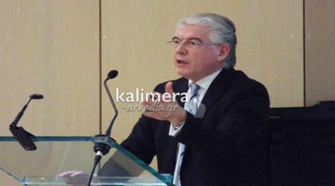 &laquo;&Omicron; &ldquo;&Upsilon;&pi;&omicron;&upsilon;&rho;&gamma;ό&sigmaf; &Lambda;&upsilon;&kappa;&omicron;&upsilon;&rho;έ&nu;&tau;&zeta;&omicron;&sigmaf;&rdquo; έ&pi;&rho;&epsilon;&pi;&epsilon; &nu;&alpha; &phi;ύ&gamma;&epsilon;&iota; &gamma;&iota;&alpha;&tau;ί &sigma;&upsilon;&gamma;&kappa;&rho;&omicron;ύ&sigma;&tau;&eta;&kappa;&epsilon; &mu;&epsilon; &sigma;&upsilon;&mu;&phi;έ&rho;&omicron;&nu;&tau;&alpha;&raquo;! (vd)