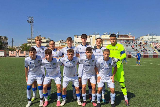 "&Delta;&iota;&pi;&lambda;ό" &mu;&epsilon; &Alpha;&gamma;&gamma;&epsilon;&lambda;ά&kappa;&eta; &kappa;&alpha;&iota; &Gamma;&epsilon;&omega;&rho;&gamma;ό&pi;&omicron;&upsilon;&lambda;&omicron; &eta; &Kappa;17 &tau;&omicron;&upsilon; &Alpha;&sigma;&tau;έ&rho;&alpha;!