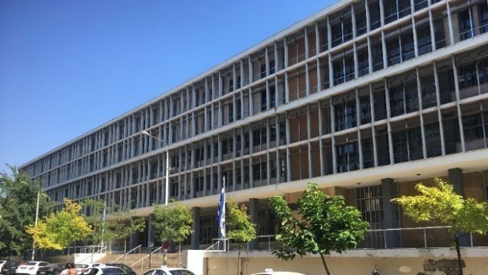 &Epsilon;&lambda;&epsilon;ύ&theta;&epsilon;&rho;&omicron;&sigmaf; &omicron; 30&chi;&rho;&omicron;&nu;&omicron;&sigmaf; &pi;&omicron;&upsilon; &sigma;&upsilon;&nu;&epsilon;&lambda;ή&phi;&theta;&eta; &gamma;&iota;&alpha; &tau;&eta;&nu; &epsilon;&pi;ί&theta;&epsilon;&sigma;&eta; &epsilon;&nu;&alpha;&nu;&tau;ί&omicron;&nu; &mu;&epsilon;&lambda;ώ&nu; &tau;&eta;&sigmaf; &Kappa;&Nu;&Epsilon;