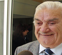 &Omicron; &gamma;&nu;&omega;&sigma;&tau;ό&sigmaf; &laquo;&Epsilon;&theta;&nu;&iota;&kappa;ά&rho;&alpha;&sigmaf;&raquo; ή&rho;&theta;&epsilon; &sigma;&tau;&eta;&nu; &Tau;&rho;ί&pi;&omicron;&lambda;&eta; &kappa;&alpha;&iota; &mu;ί&lambda;&eta;&sigma;&epsilon; &sigma;&upsilon;&gamma;&kappa;&iota;&nu;&eta;&mu;έ&nu;&omicron;&sigmaf; &sigma;&tau;&omicron; kalimera-arkadia.gr!