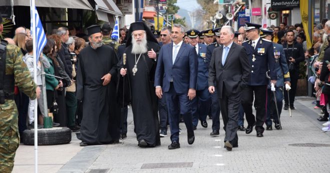 Τζιούμης για την 25η Μαρτίου: ''Υπερήφανοι και ευγνώμονες'' (vd)