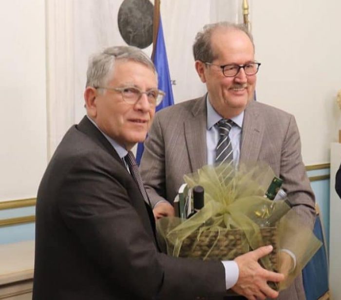 Τα συγχαρητήρια Νίκα σε Θωμά και η "σημείωση" για το φυσικό αέριο!