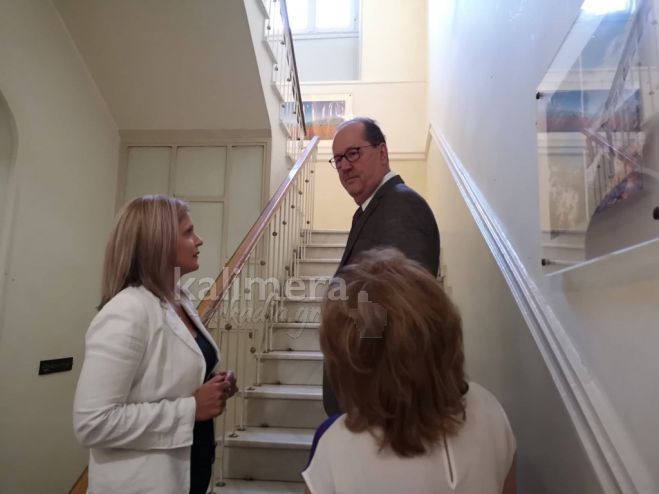 Νίκας: &quot;Πως ανέβαιναν αυτές τις σκάλες τα άτομα με αναπηρία;&quot;