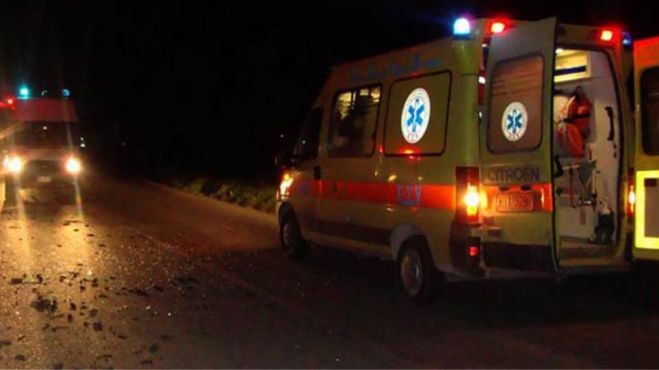 &Theta;&alpha;&nu;&alpha;&tau;&eta;&phi;ό&rho;&omicron; &tau;&rho;&omicron;&chi;&alpha;ί&omicron; &sigma;&tau;&eta;&nu; &Tau;&rho;ί&pi;&omicron;&lambda;&eta;: Έ&nu;&alpha;&sigmaf; &nu;&epsilon;&kappa;&rho;ό&sigmaf; &kappa;&alpha;&iota; έ&nu;&alpha;&sigmaf; &tau;&rho;&alpha;&upsilon;&mu;&alpha;&tau;ί&alpha;&sigmaf;