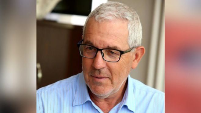 &Pi;έ&theta;&alpha;&nu;&epsilon; &omicron; &delta;&eta;&mu;&omicron;&sigma;&iota;&omicron;&gamma;&rho;ά&phi;&omicron;&sigmaf; &tau;&eta;&sigmaf; &Epsilon;&Rho;&Tau; &Delta;&eta;&mu;ή&tau;&rho;&eta;&sigmaf; &Kappa;&alpha;&rho;&alpha;&nu;&iota;&kappa;ό&lambda;&alpha;&sigmaf;