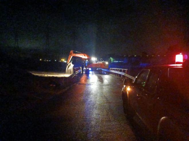 &Pi;&rho;&omicron;&lambda;&eta;&pi;&tau;&iota;&kappa;ό&sigmaf; &kappa;&alpha;&theta;&alpha;&rho;&iota;&sigma;&mu;ό&sigmaf; &sigma;&tau;&eta;&nu; &kappa;&omicron;ί&tau;&eta; &tau;&omicron;&upsilon; &pi;&omicron;&tau;&alpha;&mu;&omicron;ύ &sigma;&tau;&eta; &gamma;έ&phi;&upsilon;&rho;&alpha; &tau;&eta;&sigmaf; &Theta;&omega;&kappa;&nu;ί&alpha;&sigmaf; &tau;&omicron;&upsilon; &Delta;ή&mu;&omicron;&upsilon; &Mu;&epsilon;&gamma;&alpha;&lambda;ό&pi;&omicron;&lambda;&eta;&sigmaf;