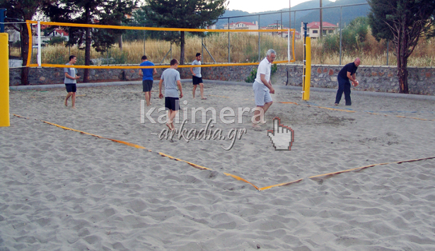 Έ&beta;&alpha;&lambda;&epsilon; &tau;&omicron; &sigma;&omicron;&rho;&tau;&sigma;ά&kappa;&iota; &tau;&omicron;&upsilon; &kappa;&alpha;&iota; έ&pi;&alpha;&iota;&xi;&epsilon; beach volley &omicron; &Delta;ή&mu;&alpha;&rho;&chi;&omicron;&sigmaf; &Tau;&rho;ί&pi;&omicron;&lambda;&eta;&sigmaf; &sigma;&tau;&omicron; &Delta;&Alpha;&Kappa; (&epsilon;&iota;&kappa;ό&nu;&epsilon;&sigmaf; &kappa;&alpha;&iota; &beta;ί&nu;&tau;&epsilon;&omicron;)!!!