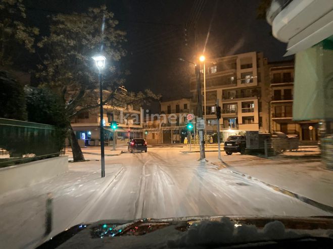 &Mu;&epsilon; &pi;&rho;&omicron;&sigma;&omicron;&chi;ή &eta; &omicron;&delta;ή&gamma;&eta;&sigma;&eta; &tau;&eta; &nu;ύ&chi;&tau;&alpha; &sigma;&tau;&omicron;&upsilon;&sigmaf; &pi;&alpha;&gamma;&omega;&mu;έ&nu;&omicron;&upsilon;&sigmaf; &delta;&rho;ό&mu;&omicron;&upsilon;&sigmaf; &tau;&eta;&sigmaf; &Tau;&rho;ί&pi;&omicron;&lambda;&eta;&sigmaf;
