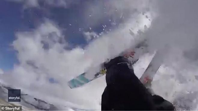 &Tau;&rho;&omicron;&mu;&alpha;&kappa;&tau;&iota;&kappa;ό &beta;ί&nu;&tau;&epsilon;&omicron; | &Sigma;&kappa;&iota;έ&rho; &kappa;&alpha;&tau;&alpha;&gamma;&rho;ά&phi;&epsilon;&iota; &tau;&eta; &sigma;&tau;&iota;&gamma;&mu;ή &pi;&omicron;&upsilon; &kappa;&alpha;&tau;&alpha;&pi;&lambda;&alpha;&kappa;ώ&nu;&epsilon;&tau;&alpha;&iota; &alpha;&pi;ό &chi;&iota;&omicron;&nu;&omicron;&sigma;&tau;&iota;&beta;ά&delta;&alpha; (vd)