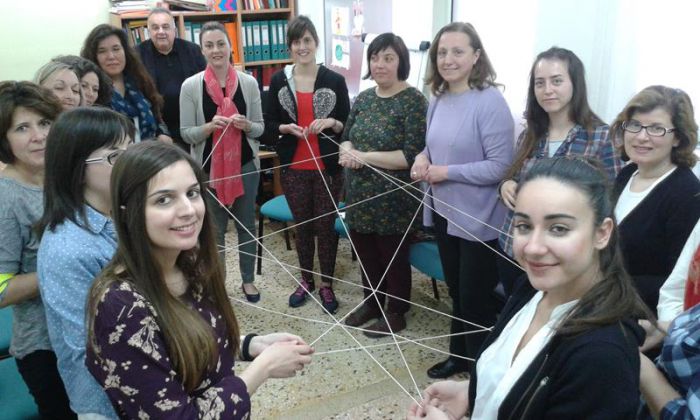 &Sigma;&epsilon;&mu;&iota;&nu;ά&rho;&iota;&alpha; &gamma;&iota;&alpha; &delta;&alpha;&sigma;&kappa;ά&lambda;&omicron;&upsilon;&sigmaf; &kappa;&alpha;&iota; &nu;&eta;&pi;&iota;&alpha;&gamma;&omega;&gamma;&omicron;ύ&sigmaf; &sigma;&tau;&eta;&nu; &Tau;&rho;ί&pi;&omicron;&lambda;&eta; (&epsilon;&iota;&kappa;ό&nu;&epsilon;&sigmaf;)