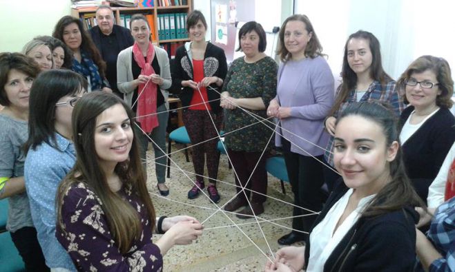 &Sigma;&epsilon;&mu;&iota;&nu;ά&rho;&iota;&alpha; &gamma;&iota;&alpha; &delta;&alpha;&sigma;&kappa;ά&lambda;&omicron;&upsilon;&sigmaf; &kappa;&alpha;&iota; &nu;&eta;&pi;&iota;&alpha;&gamma;&omega;&gamma;&omicron;ύ&sigmaf; &sigma;&tau;&eta;&nu; &Tau;&rho;ί&pi;&omicron;&lambda;&eta; (&epsilon;&iota;&kappa;ό&nu;&epsilon;&sigmaf;)