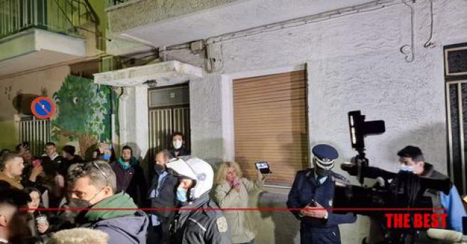 "&Kappa;&rho;&epsilon;&mu;ά&sigma;&tau;&epsilon; &tau;&eta;&nu;" | &Epsilon;&kappa;&tau;ό&sigmaf; &epsilon;&lambda;έ&gamma;&chi;&omicron;&upsilon; &eta; &kappa;&alpha;&tau;ά&sigma;&tau;&alpha;&sigma;&eta; έ&xi;&omega; &alpha;&pi;ό &tau;&omicron; &sigma;&pi;ί&tau;&iota; &tau;&eta;&sigmaf; &Rho;&omicron;ύ&lambda;&alpha;&sigmaf; &Pi;&iota;&sigma;&pi;&iota;&rho;ί&gamma;&kappa;&omicron;&upsilon; &sigma;&tau;&eta;&nu; &Pi;ά&tau;&rho;&alpha; - &Delta;&epsilon;ί&tau;&epsilon; LIVE!