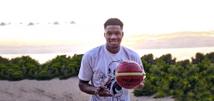 &Gamma;&iota;ά&nu;&nu;&eta;&sigmaf; &Alpha;&nu;&tau;&epsilon;&tau;&omicron;&kappa;&omicron;ύ&nu;&mu;&pi;&omicron; &alpha;&pi;ό &tau;&eta; &Mu;&epsilon;&sigma;&sigma;&eta;&nu;ί&alpha;: &ldquo;&Eta; &omicron;&iota;&kappa;&omicron;&gamma;έ&nu;&epsilon;&iota;ά &mu;&omicron;&upsilon; &epsilon;ί&nu;&alpha;&iota; &epsilon;&upsilon;&tau;&upsilon;&chi;&iota;&sigma;&mu;έ&nu;&eta; &epsilon;&delta;ώ, &sigma;&tau;&eta;&nu; Costa Navarino&rdquo;