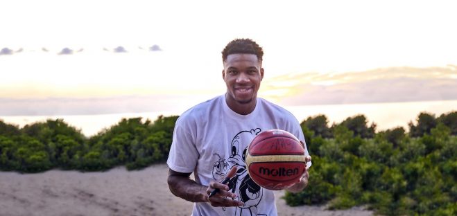 &Gamma;&iota;ά&nu;&nu;&eta;&sigmaf; &Alpha;&nu;&tau;&epsilon;&tau;&omicron;&kappa;&omicron;ύ&nu;&mu;&pi;&omicron; &alpha;&pi;ό &tau;&eta; &Mu;&epsilon;&sigma;&sigma;&eta;&nu;ί&alpha;: &ldquo;&Eta; &omicron;&iota;&kappa;&omicron;&gamma;έ&nu;&epsilon;&iota;ά &mu;&omicron;&upsilon; &epsilon;ί&nu;&alpha;&iota; &epsilon;&upsilon;&tau;&upsilon;&chi;&iota;&sigma;&mu;έ&nu;&eta; &epsilon;&delta;ώ, &sigma;&tau;&eta;&nu; Costa Navarino&rdquo;