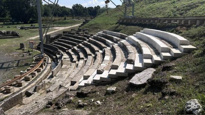 Η ντροπιαστική εγκατάλειψη του Αρχαιολογικού Χώρου Μεγαλόπολης (Αρχαίο Θέατρο & Θερσίλειο) και η ιστορική σας ευθύνη