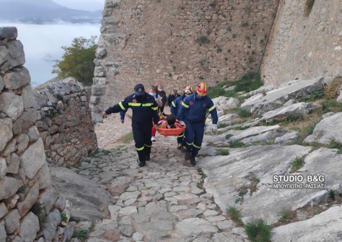 &Tau;&rho;&alpha;&upsilon;&mu;&alpha;&tau;&iota;&sigma;&mu;ό&sigmaf; &tau;&omicron;&upsilon;&rho;ί&sigma;&tau;&rho;&iota;&alpha;&sigmaf; &sigma;&tau;&omicron; &Pi;&alpha;&lambda;&alpha;&mu;ή&delta;&iota;