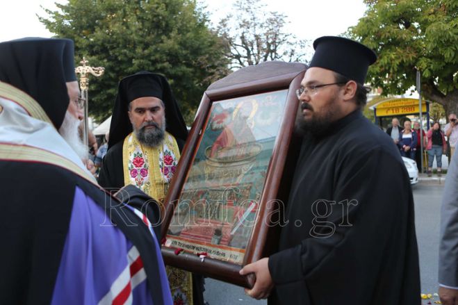 &Eta; &Theta;&alpha;&upsilon;&mu;&alpha;&tau;&omicron;&upsilon;&rho;&gamma;ό&sigmaf; &Epsilon;&iota;&kappa;ό&nu;&alpha; &tau;&eta;&sigmaf; &Pi;&alpha;&nu;&alpha;&gamma;ί&alpha;&sigmaf; &tau;&eta;&sigmaf; &Sigma;&gamma;&rho;ά&pi;&alpha;&sigmaf; &sigma;&tau;&eta;&nu; &Tau;&rho;ί&pi;&omicron;&lambda;&eta; (&epsilon;&iota;&kappa;ό&nu;&epsilon;&sigmaf;)