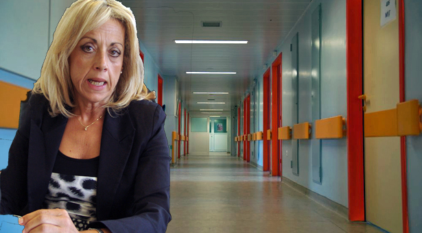 &Alpha;&pi;&omicron;&kappa;&lambda;&epsilon;&iota;&sigma;&tau;&iota;&kappa;ό&ndash;&Eta; &Sigma;&iota;&omicron;ύ&rho;&omicron;&upsilon;&nu;&eta; &mu;&iota;&lambda;ά &gamma;&iota;&alpha; &pi;&rho;ώ&tau;&eta; &phi;&omicron;&rho;ά &mu;&epsilon;&tau;ά &tau;&eta;&nu; &alpha;&pi;&omicron;&pi;&omicron;&mu;&pi;ή &tau;&eta;&sigmaf;: &laquo;&Delta;&epsilon;&nu; &mu;&omicron;&upsilon; ά&xi;&iota;&zeta;&epsilon; &alpha;&upsilon;&tau;ό &pi;&omicron;&upsilon; έ&gamma;&iota;&nu;&epsilon;&raquo;