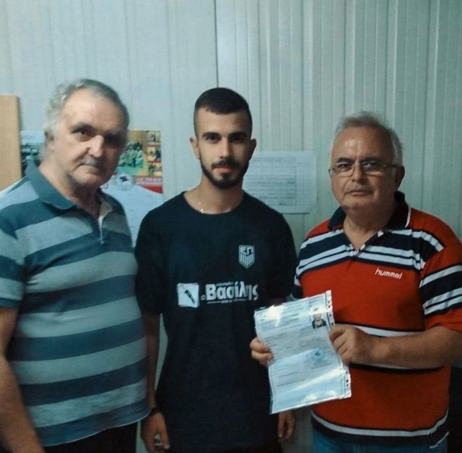 &Omicron; &Alpha;&rho;&kappa;ά&sigmaf; &Beta;&alpha;&sigma;ί&lambda;&eta;&sigmaf; &Alpha;&lambda;έ&mu;&eta;&sigmaf; &sigma;&tau;&omicron;&nu; &Epsilon;&theta;&nu;&iota;&kappa;ό &Pi;&alpha;&tau;&rho;ώ&nu;