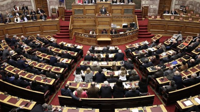 Κατατέθηκε η τροπολογία για τη 13η σύνταξη