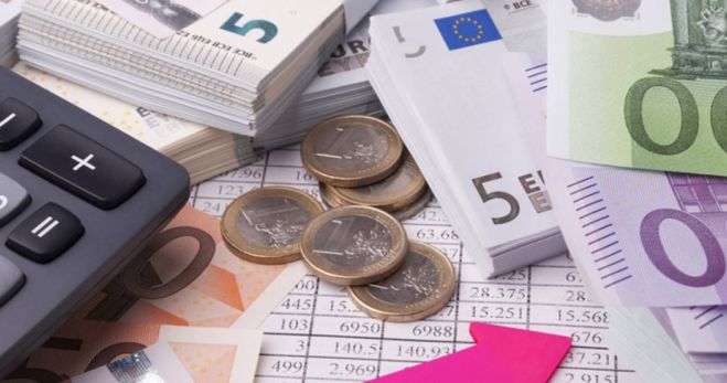 &Epsilon;&xi;&epsilon;&tau;ά&zeta;&epsilon;&tau;&alpha;&iota; &mu;&epsilon;ί&omega;&sigma;&eta; 6,7% &sigma;&tau;&iota;&sigmaf; &epsilon;&iota;&sigma;&phi;&omicron;&rho;έ&sigmaf; &tau;&omega;&nu; &epsilon;&lambda;&epsilon;&upsilon;&theta;έ&rho;&omega;&nu; &epsilon;&pi;&alpha;&gamma;&gamma;&epsilon;&lambda;&mu;&alpha;&tau;&iota;ώ&nu;