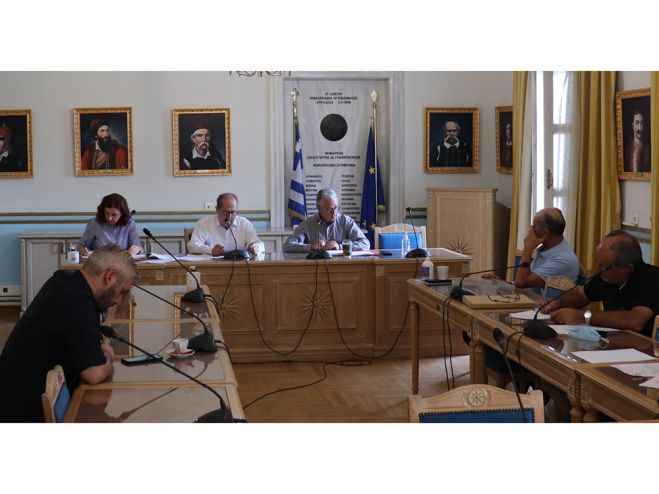 &Nu;έ&alpha; έ&rho;&gamma;&alpha; &sigma;&epsilon; &Mu;&alpha;&gamma;&omicron;ύ&lambda;&iota;&alpha;&nu;&alpha; &kappa;&alpha;&iota; "&Delta;&omicron;&lambda;&iota;&alpha;&nu;ά - &Kappa;&omicron;ύ&tau;&rho;&omicron;&upsilon;&phi;&alpha;"