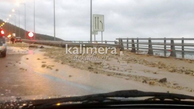 Ζημιές και κατολισθήσεις στον αυτοκινητόδρομο «Τρίπολης – Καλαμάτας» (vd)