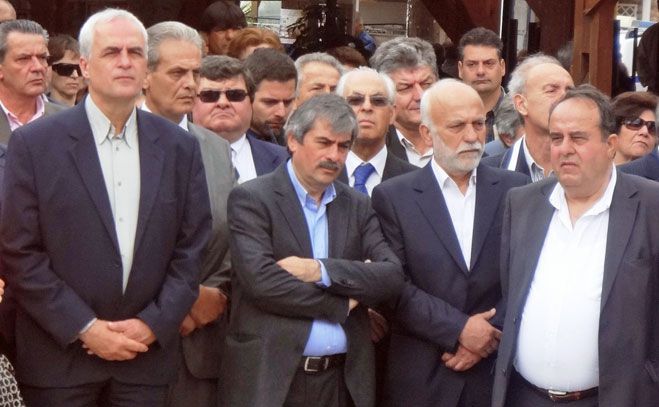 &Tau;&omicron; &pi;&rho;ό&gamma;&rho;&alpha;&mu;&mu;&alpha; &tau;&omicron;&upsilon; &sigma;&upsilon;&nu;&delta;&upsilon;&alpha;&sigma;&mu;&omicron;ύ &tau;&omicron;&upsilon; &pi;&alpha;&rho;&omicron;&upsilon;&sigma;&iota;ά&zeta;&epsilon;&iota; &omicron; &Beta;&omicron;&upsilon;&delta;&omicron;ύ&rho;&eta;&sigmaf;
