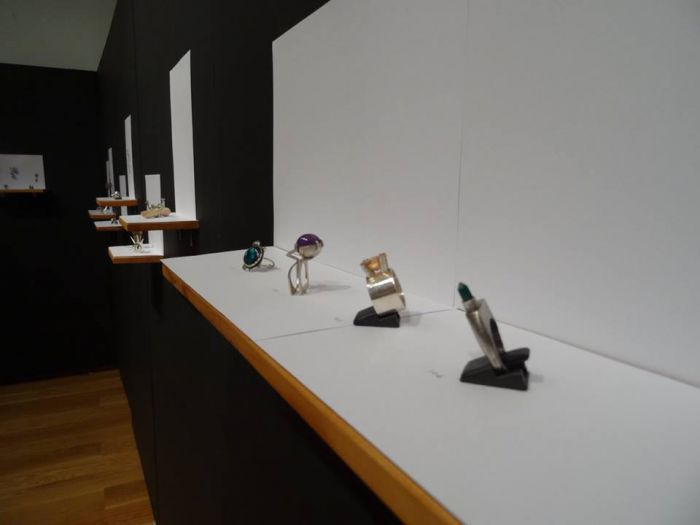 &Pi;&alpha;&sigma;&chi;&alpha;&lambda;&iota;&nu;ό Bazaar &alpha;&pi;ό &tau;&eta; &Sigma;&chi;&omicron;&lambda;ή &Alpha;&rho;&gamma;&upsilon;&rho;&omicron;&chi;&rho;&upsilon;&sigma;&omicron;&chi;&omicron;ΐ&alpha;&sigmaf; &Sigma;&tau;&epsilon;&mu;&nu;ί&tau;&sigma;&alpha;&sigmaf;