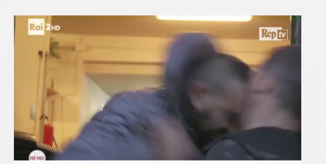 Ά&gamma;&rho;&iota;&omicron;&sigmaf; &xi;&upsilon;&lambda;&omicron;&delta;&alpha;&rho;&mu;ό&sigmaf; &delta;&eta;&mu;&omicron;&sigma;&iota;&omicron;&gamma;&rho;ά&phi;&omicron;&upsilon; &kappa;&alpha;&iota; &omicron;&pi;&epsilon;&rho;&alpha;&tau;έ&rho; &tau;&eta;&sigmaf; Rai &alpha;&pi;ό &mu;&alpha;&phi;&iota;ό&zeta;&omicron; (vd)