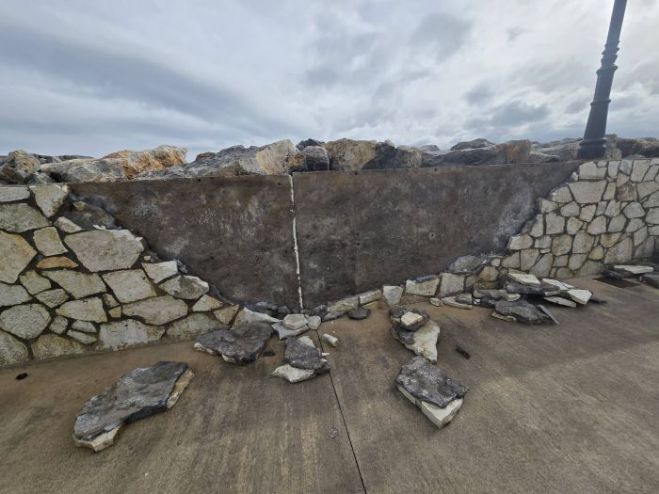 "Έ&kappa;&tau;&alpha;&kappa;&tau;&eta; &alpha;&nu;ά&gamma;&kappa;&eta;" &sigma;&epsilon; &Pi;&alpha;&rho;ά&lambda;&iota;&omicron; Ά&sigma;&tau;&rho;&omicron;&sigmaf; &kappa;&alpha;&iota; Ά&gamma;&iota;&omicron; &Alpha;&nu;&delta;&rho;έ&alpha; &mu;&epsilon;&tau;ά &tau;&eta;&nu; &tau;&epsilon;&lambda;&epsilon;&upsilon;&tau;&alpha;ί&alpha; &kappa;&alpha;&kappa;&omicron;&kappa;&alpha;&iota;&rho;ί&alpha;