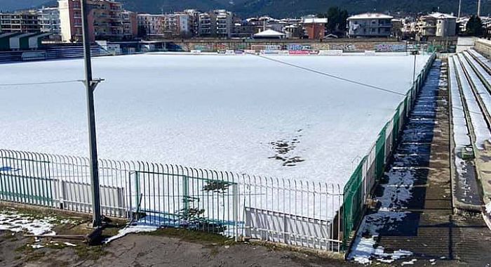 Σκεπασμένο με χιόνι το γήπεδο του ιστορικού Παναρκαδικού!