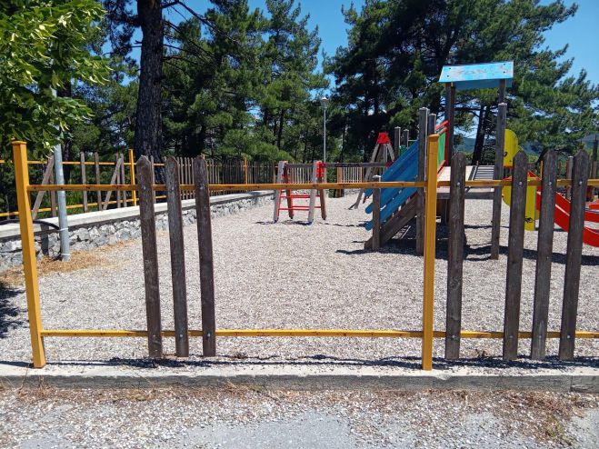 &Beta;&upsilon;&tau;ί&nu;&alpha; | &Tau;&omicron;&upsilon;&rho;&iota;&sigma;&tau;&iota;&kappa;ό&sigmaf; &pi;&rho;&omicron;&omicron;&rho;&iota;&sigma;&mu;ό&sigmaf; &mu;&epsilon; &pi;&alpha;&iota;&delta;&iota;&kappa;ή &chi;&alpha;&rho;ά &sigma;&epsilon; &epsilon;&gamma;&kappa;&alpha;&tau;ά&lambda;&epsilon;&iota;&psi;&eta; (&epsilon;&iota;&kappa;ό&nu;&epsilon;&sigmaf;)