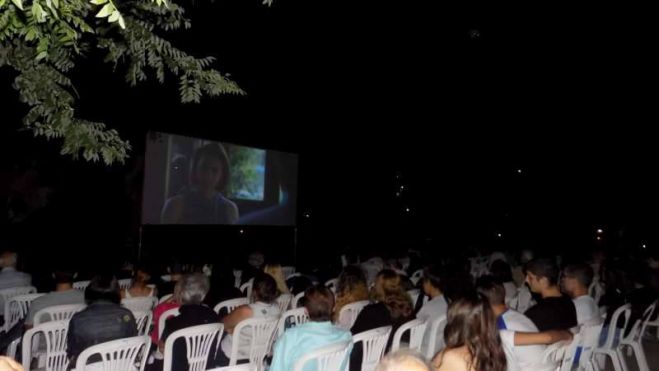 &Tau;&rho;ό&pi;&alpha;&iota;&alpha; &Gamma;&omicron;&rho;&tau;&upsilon;&nu;ί&alpha;&sigmaf; | &Mu;&epsilon; &tau;&eta; "&Rho;ό&zeta;&alpha; &tau;&eta;&sigmaf; &Sigma;&mu;ύ&rho;&nu;&eta;&sigmaf;" έ&kappa;&lambda;&epsilon;&iota;&sigma;&alpha;&nu; &omicron;&iota; &pi;&rho;&omicron;&beta;&omicron;&lambda;έ&sigmaf; &sigma;&tau;&omicron; &theta;&epsilon;&rho;&iota;&nu;ό &kappa;&iota;&nu;&eta;&mu;&alpha;&tau;&omicron;&gamma;&rho;ά&phi;&omicron;!